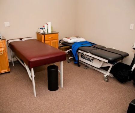 Green Oaks Spine & Sport