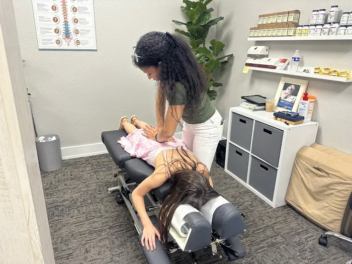 Well Adjusted Chiropractic - Arlington Picture 4