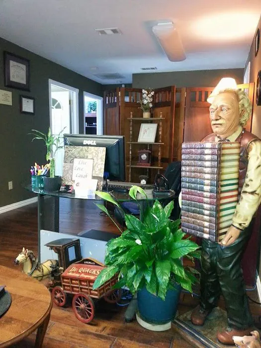 Clawson Chiropractic Picture 8