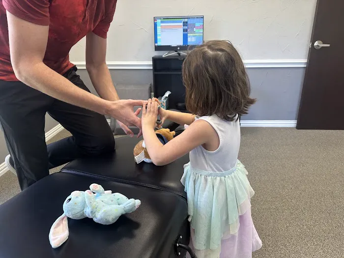 Halverson Family Chiropractic Picture 3