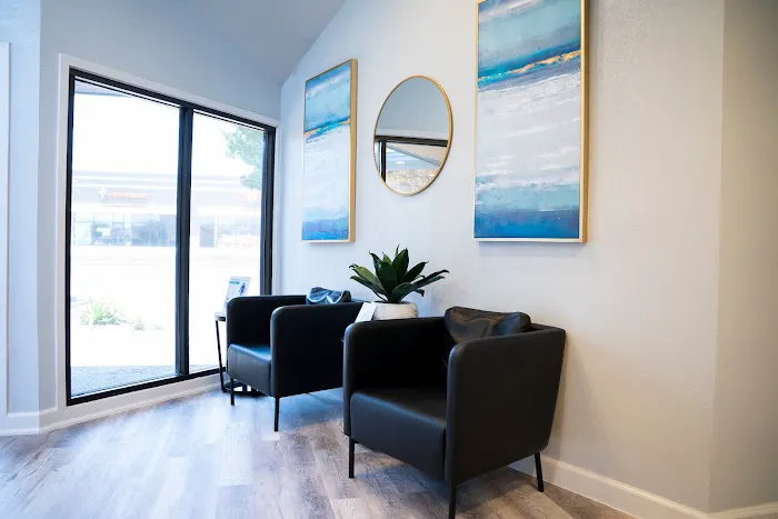 ZENITH - Injury Relief & Wellness Clinic Picture 1