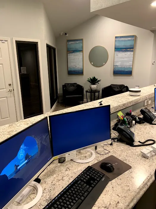 ZENITH - Injury Relief & Wellness Clinic Picture 9
