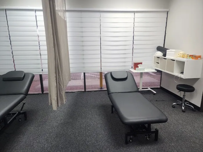 AMAZING CHIROPRACTIC AND ACUPUNCTURE BY DR. TAE KIM, D.C. Picture 2