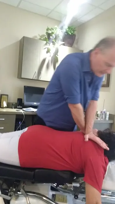 Brown Chiropractic Center Picture 2