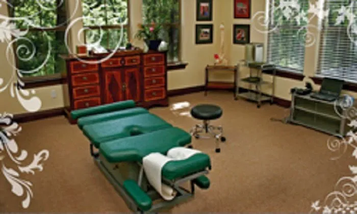 LiveWell Chiropractic & Wellness Picture 6