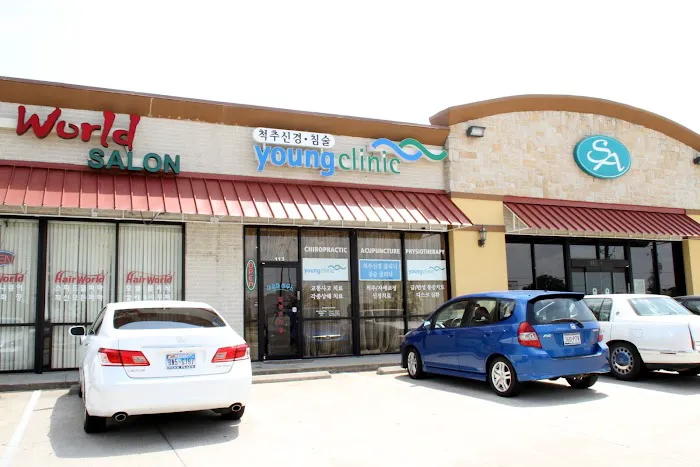 Young Clinic Picture 5