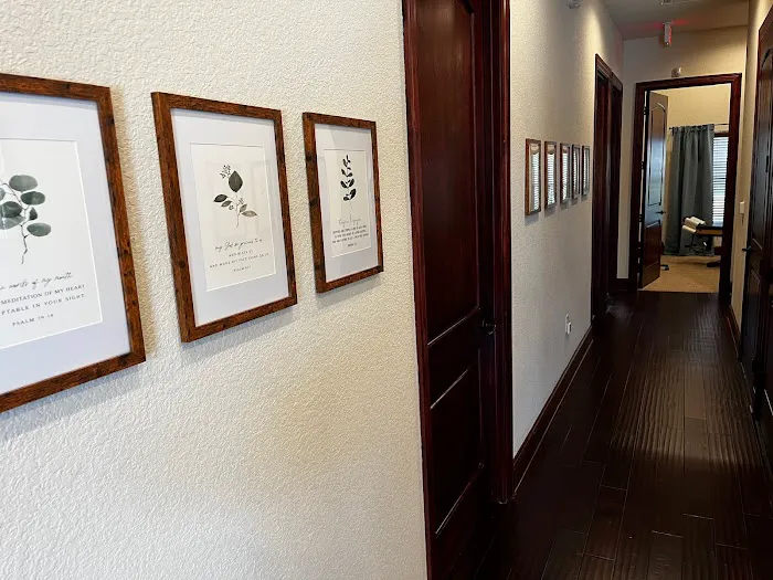 Moulton Chiropractic Picture 2