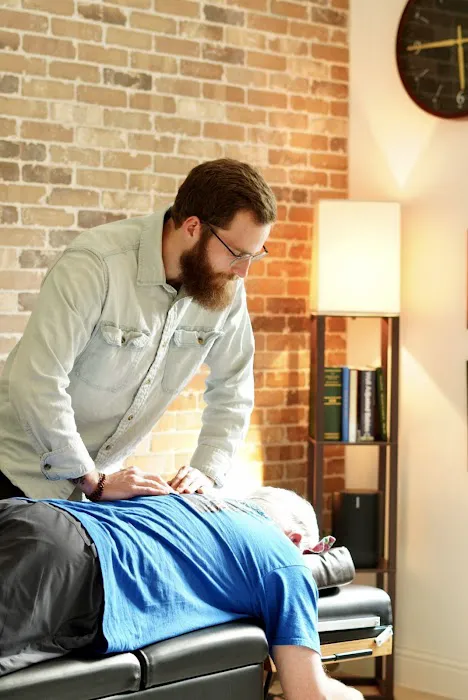 The House of Chiropractic | Vitalistic Wellness Studio Picture 4