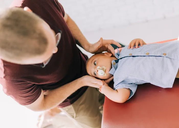 The House of Chiropractic | Vitalistic Wellness Studio Picture 7