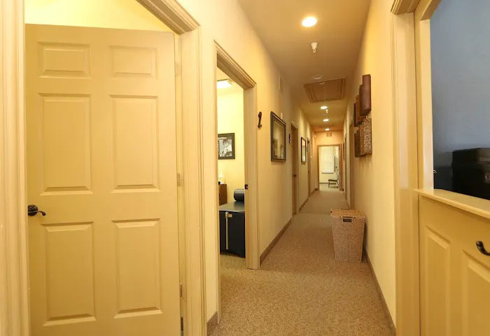 Ultimate Health Chiropractic Picture 1