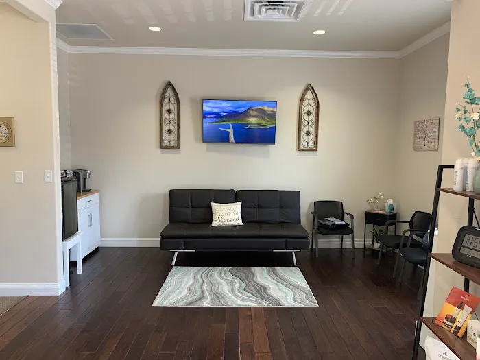 Z Chiropractic and Decompression Picture 10