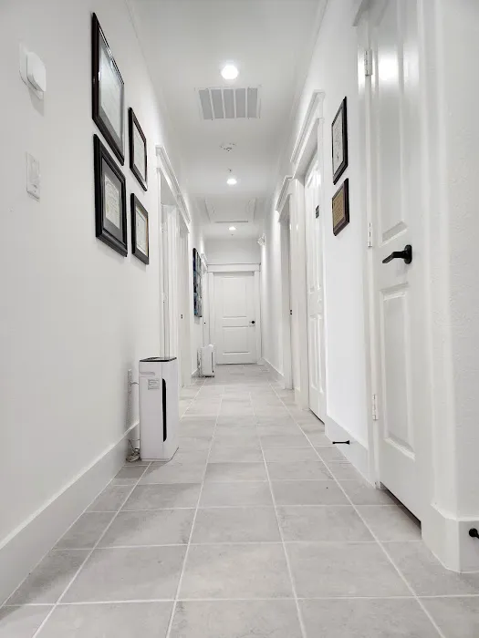 Excel Chiropractic Picture 10