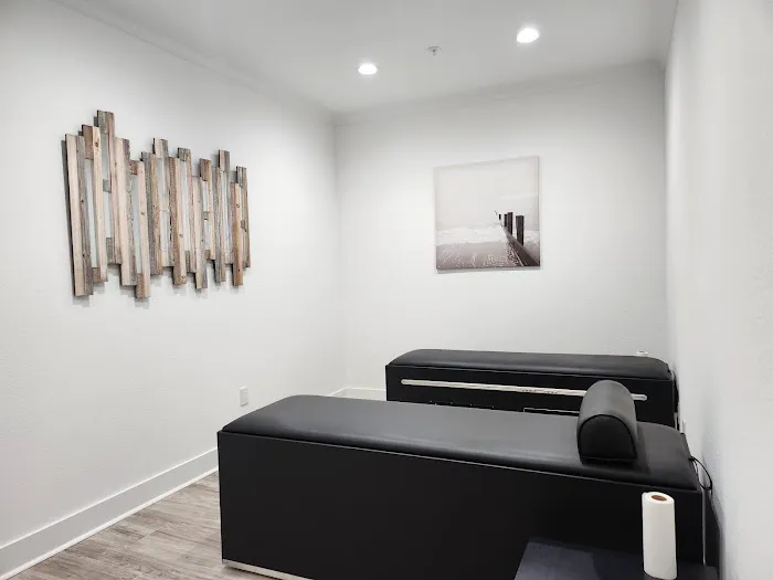 Excel Chiropractic Picture 7