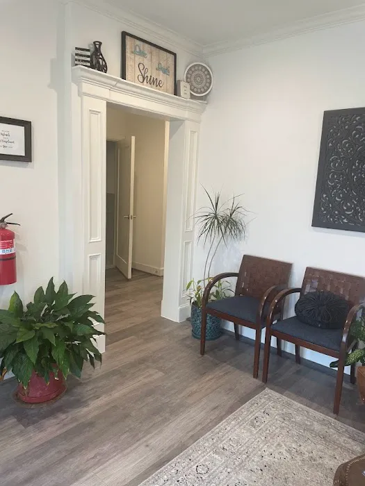 Shine Chiropractic Picture 5