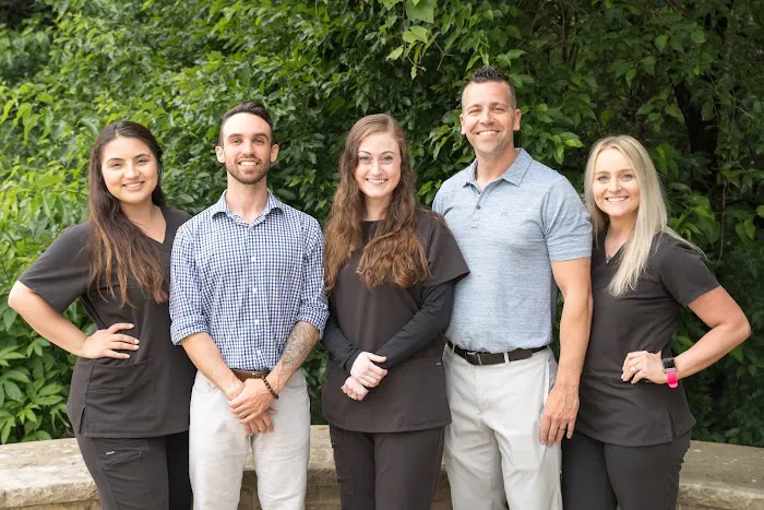 Performance Chiropractic Clinic - Dr. Dennis James Picture 4