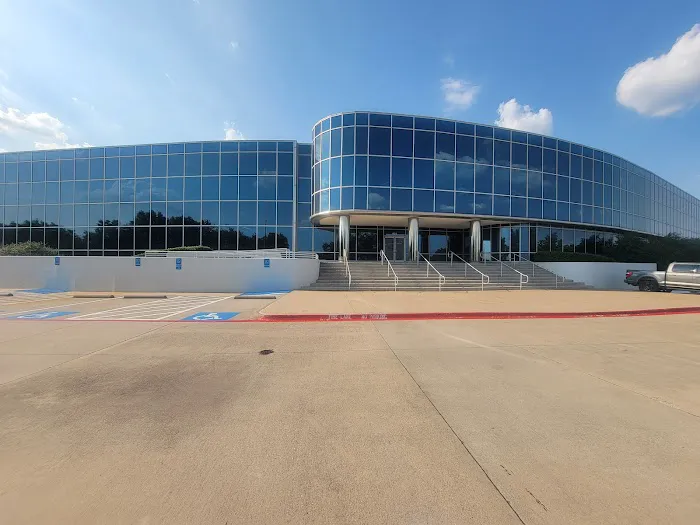 Texas Healthcare Neck & Back Clinics P.A. Picture 2