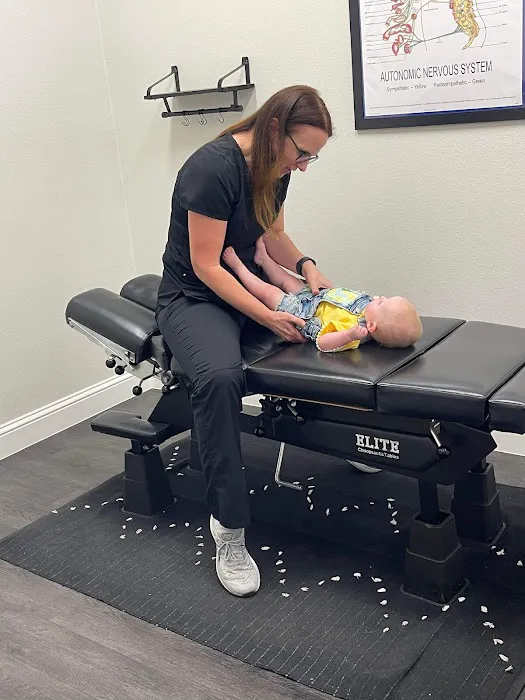 Healing Hands Family Chiropractic Picture 2
