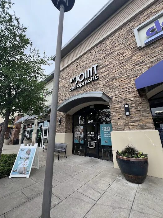 The Joint Chiropractic Picture 8