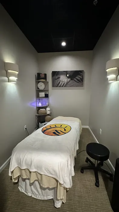 100% Chiropractic - Fort Worth, TX. Picture 5