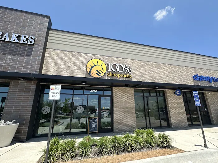 100% Chiropractic - Fort Worth, TX. Picture 3
