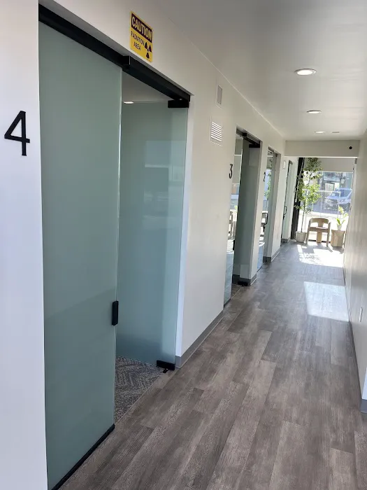 INSPINE Wellness Picture 1