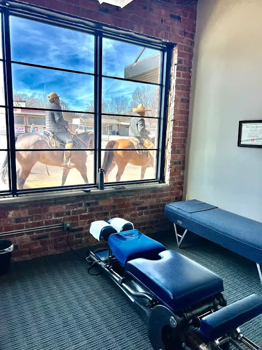 Care Plus Pain & Injury - Fort Worth - Car Wreck Auto Accident Back Doctor Picture 5