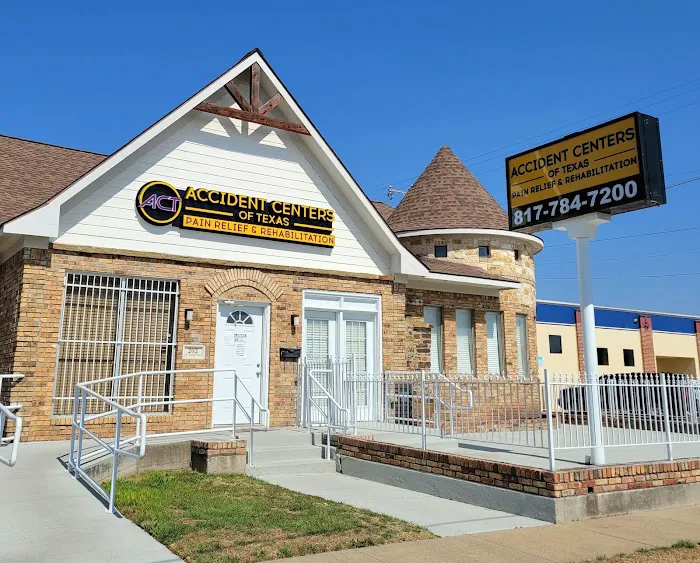 Car Accident Doctor - Accident Centers of Texas, North East Picture 1