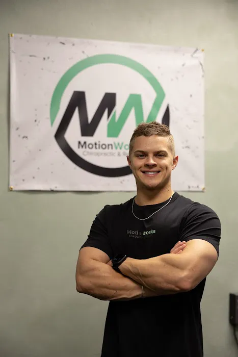 Motionworks Chiropractic & Rehab Picture 2
