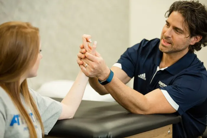 Complete Injury Centers Picture 2