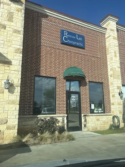 Restore Chiropractic Picture 1