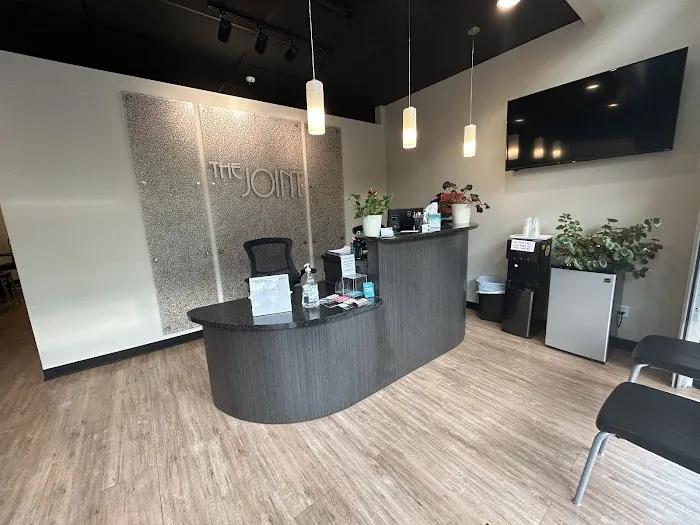 The Joint Chiropractic Picture 9