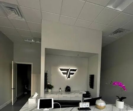 FreeForm Chiropractic - West 7th