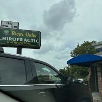 River Oaks Chiropractic ico