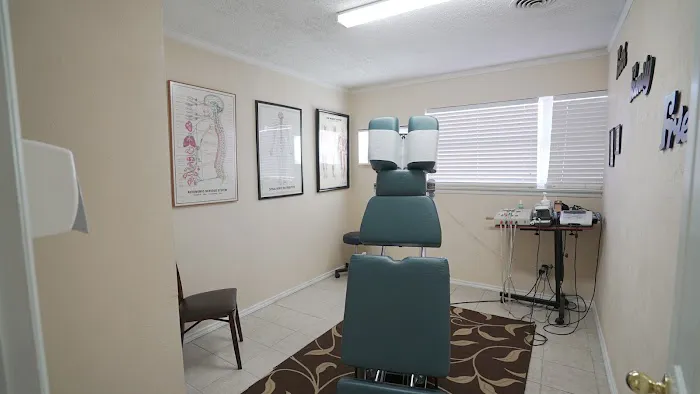 MAK Chiropractic clinic Picture 3
