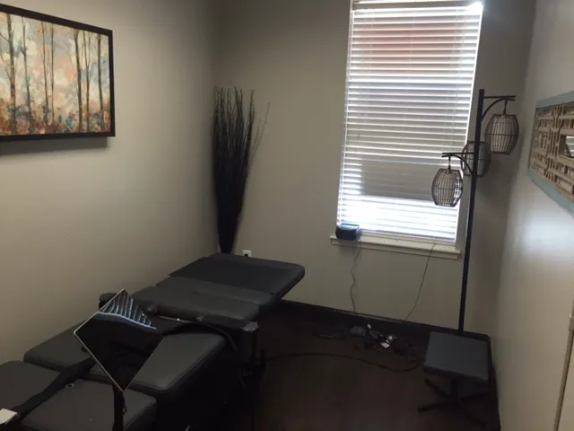 Besthealth Chiropractic Clinic Picture 4