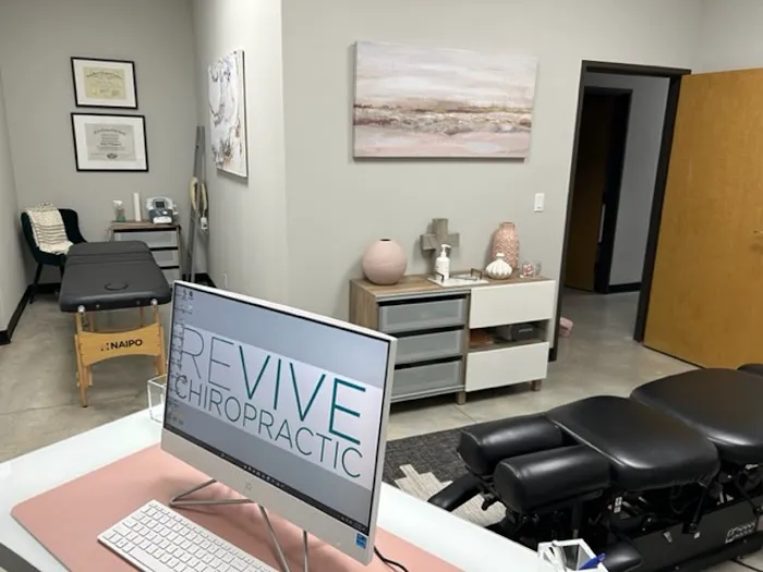 REVIVE Chiropractic Picture 1