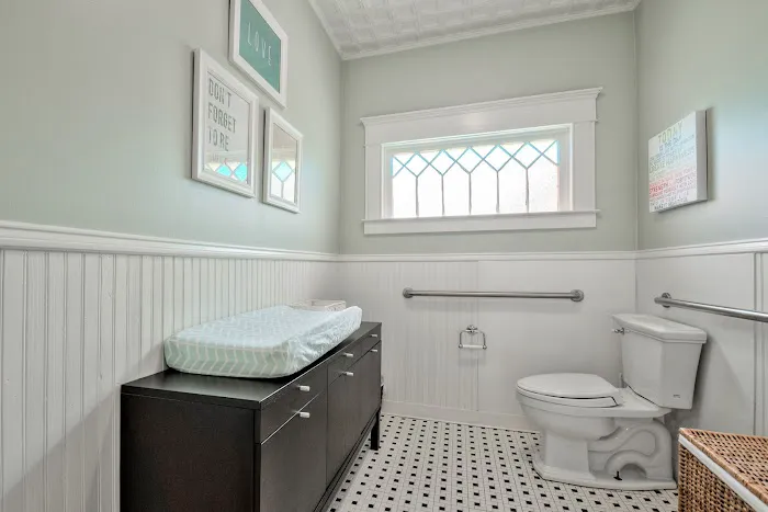 Inner Light Chiropractic Picture 4