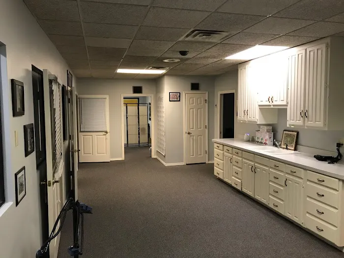 Move - Pain Relief, Sports Therapy, Chiropractic Picture 8