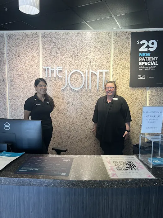 The Joint Chiropractic Picture 10