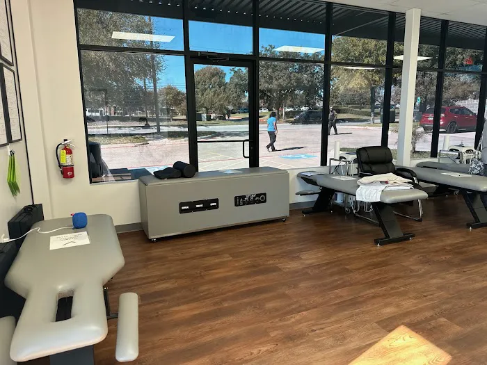 Accident & Injury Chiropractic, Carrollton, TX Picture 6