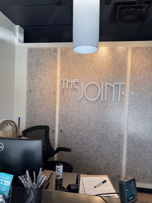 The Joint Chiropractic Picture 4