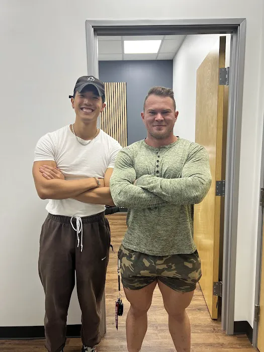 Phoummavong Chiropractic & Rehab Picture 2