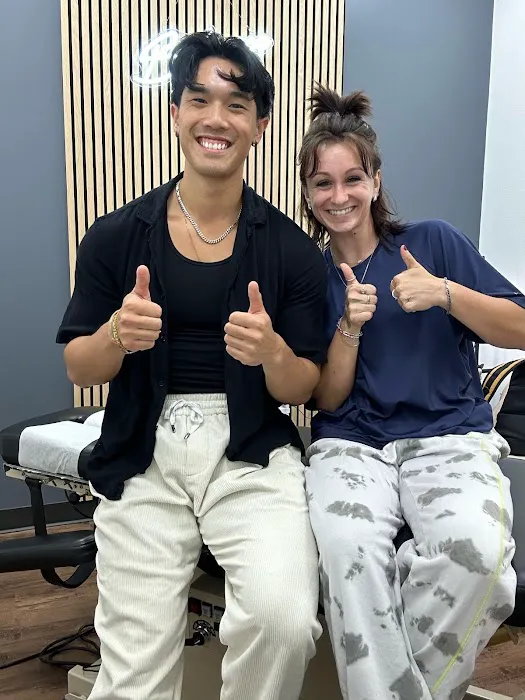 Phoummavong Chiropractic & Rehab Picture 3