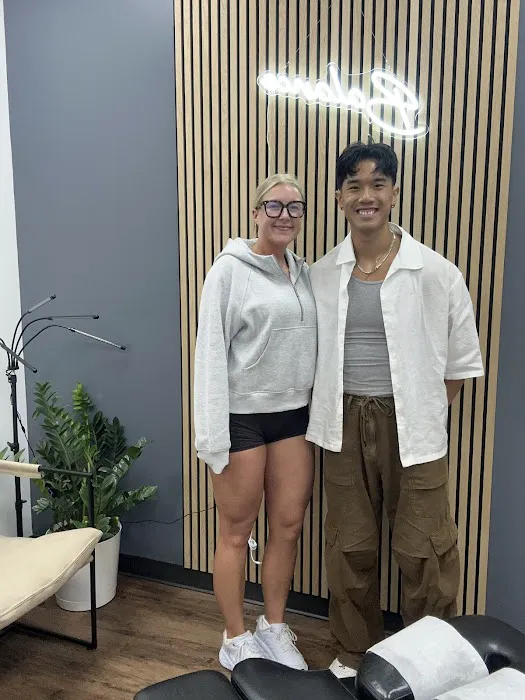 Phoummavong Chiropractic & Rehab Picture 4