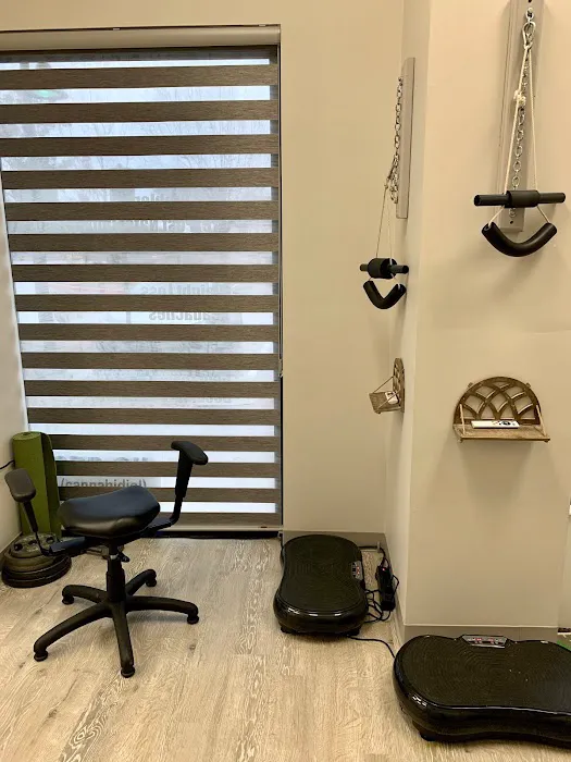 Infinity Wellness Chiropractic Picture 4