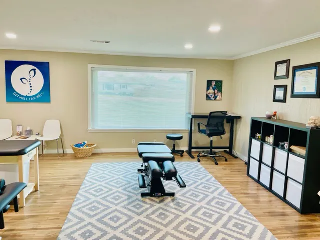 Essentials for Wellness Family Chiropractic Picture 1