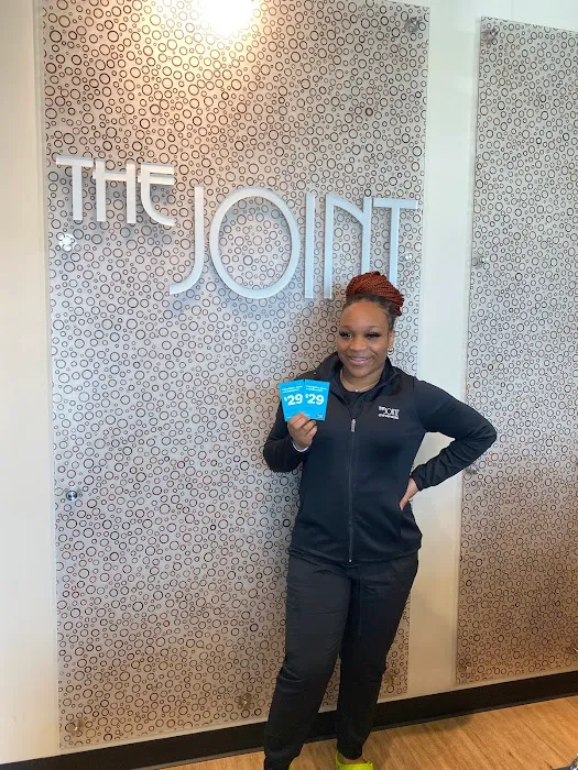 The Joint Chiropractic Picture 6