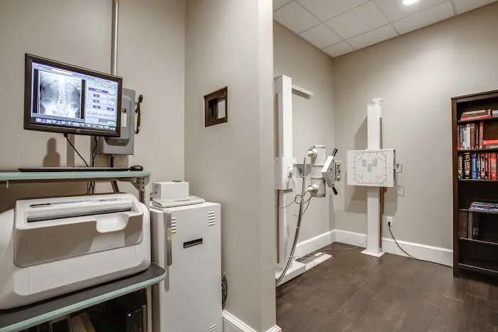 Parkwood Family Chiropractic, Dr. Ben Wagley, D.C. Picture 10