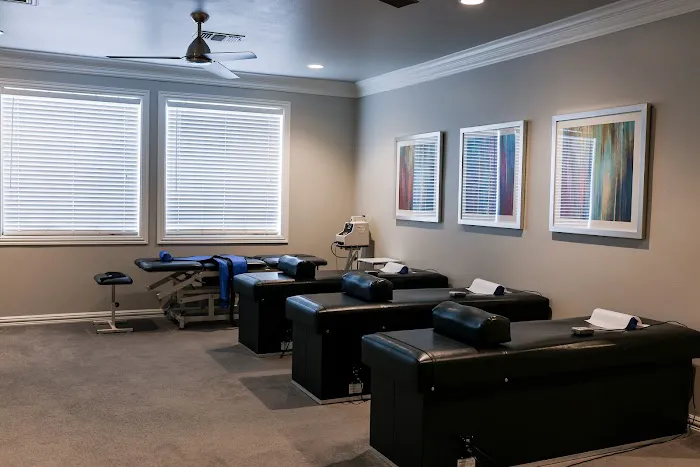 Graves Family Chiropractic Picture 3