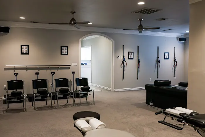 Graves Family Chiropractic Picture 7